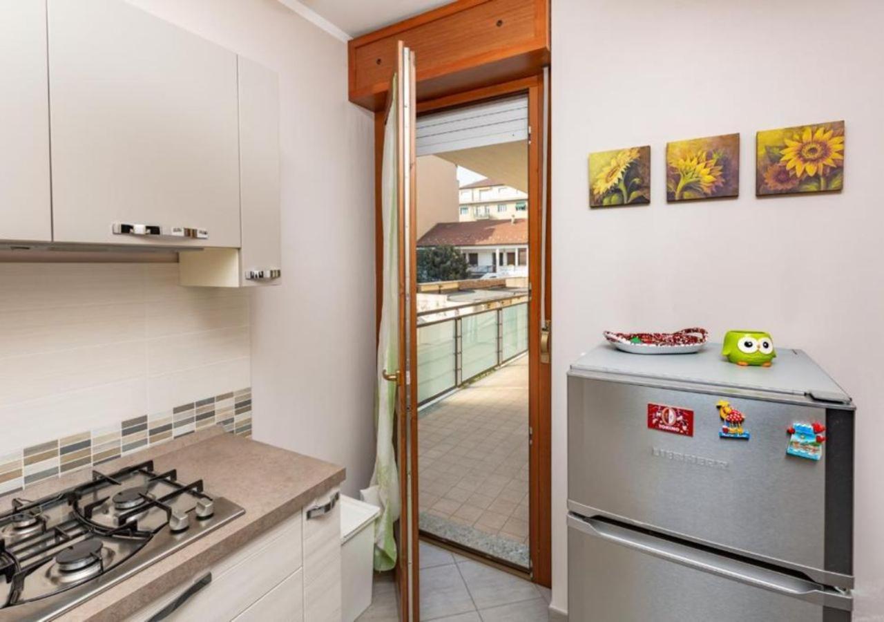 Comfy Cozy Apartment Close To Metro Τορίνο Εξωτερικό φωτογραφία